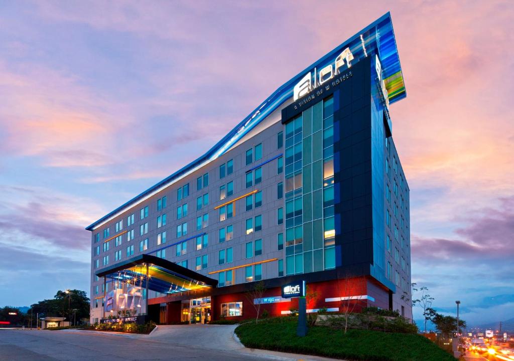 Aloft San Jose Hotel